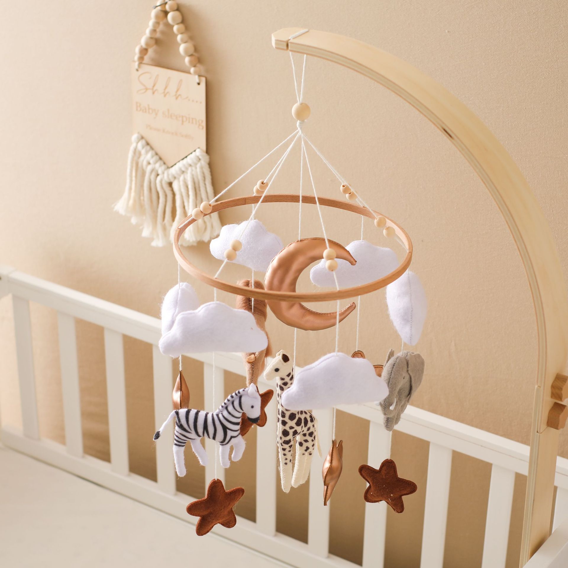Room Hand-eye Coordination Decoration